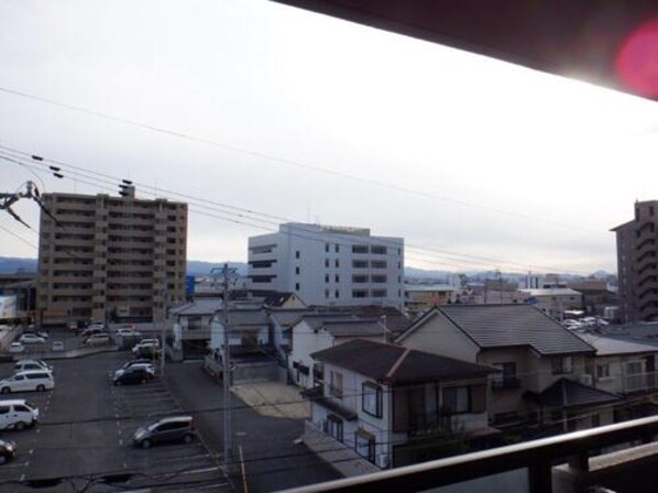 サーパス屋島２の物件内観写真